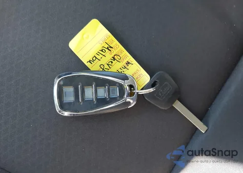 2018 Chevrolet Malibu Lt из США, поврежденный, VIN 1G1ZD5ST1JF136354